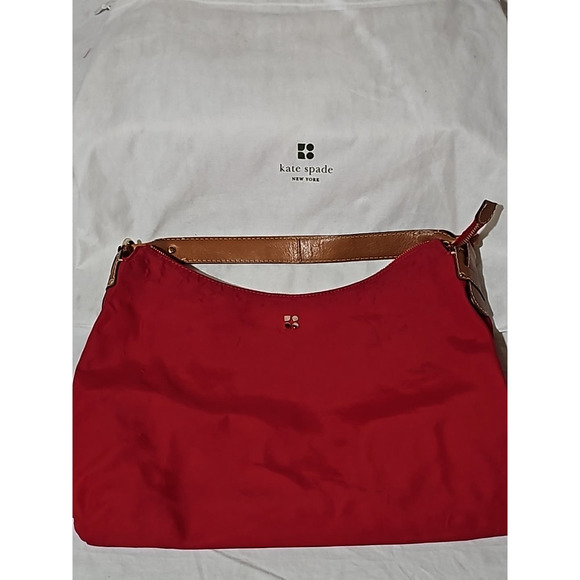 kate spade Handbags - Kate Spade Hobo Purse with Dust Bag